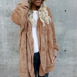 Hem and Thread ULTRA SOFT Cozy Tan Faux Fur Jacket